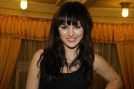 Ewa Farna, �esk� slav�k