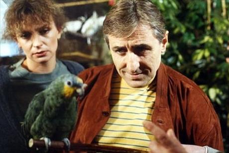 Papou�ek ani opice se s re�is�rem neh�daj�