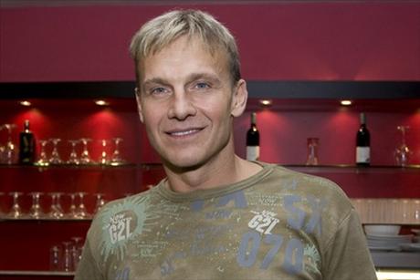 Martin Maxa: Komunist�m budu zp�vat d�l